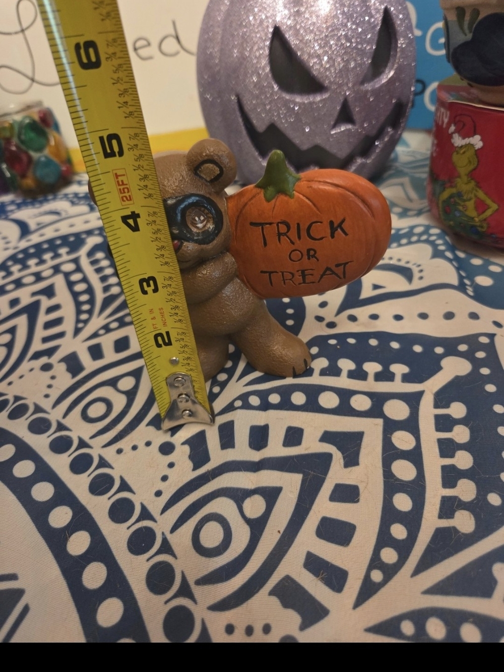 Vintage ceramic Halloween trick or treat bear in costume with pumpkin mask - Picture 9 of 9